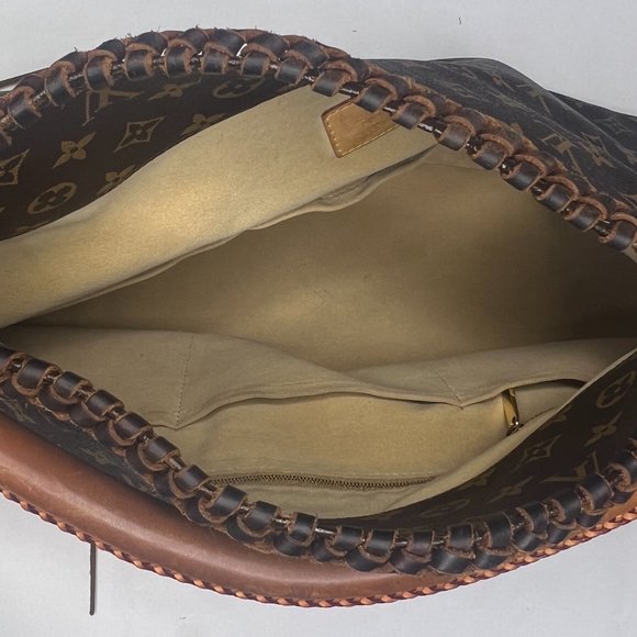 Louis Vuitton Artsy MM Monogram Hobo Tote Customized Leather Fringe Tassle - Picture 7 of 15